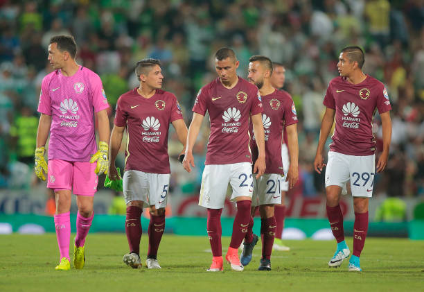 八人制足球基础阵型解析:从2-3-2到3-2-2