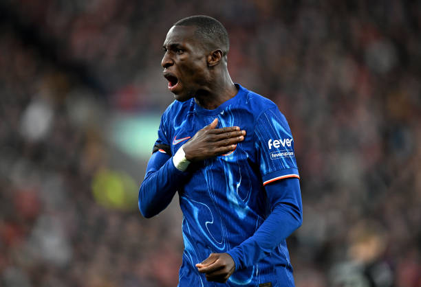 法甲最新排名:雷恩冲击欧冠席位,摩纳哥陷入低迷