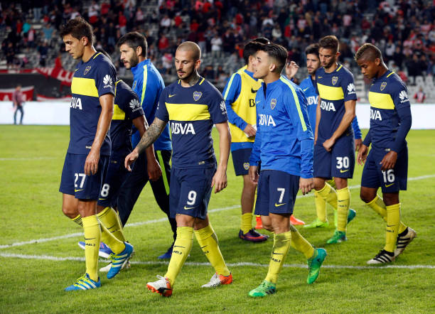 红牌就是直接罚下吗?足球规则详解