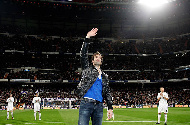 C罗的全名解析:从“Cristiano”到“Ronaldo”的由来