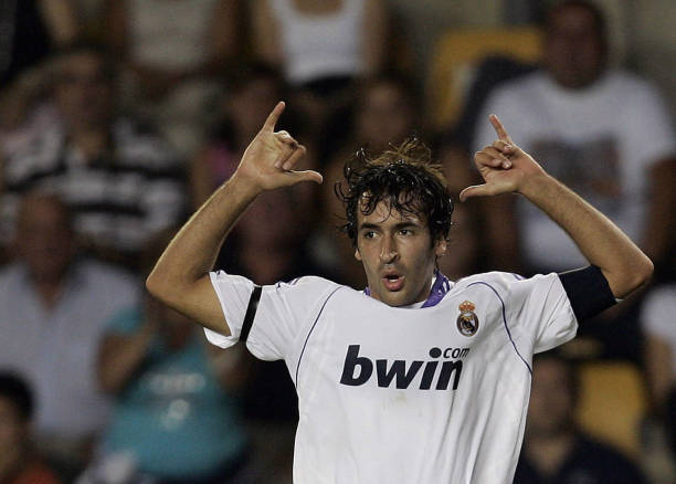 防守反击的5大关键要素:速度、纪律性与精准反击