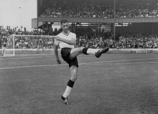 38岁C罗训练照引热议:岁月在他身上仿佛失效