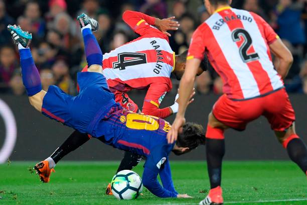 罗纳尔多招牌动作分解:钟摆过人的秘密全解析!