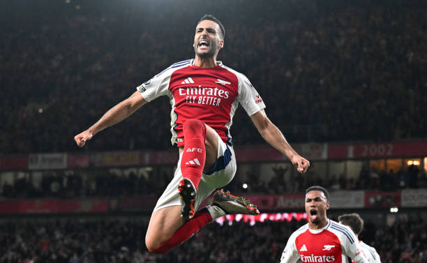 吸引眼球型,突出“免费”和“流畅”