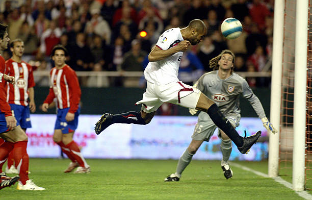 法甲冠军奖杯的别称:法国足球的荣耀象征