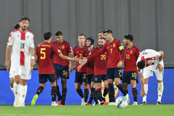 齐达内同款足球鞋:回顾传奇职业生涯的经典装备