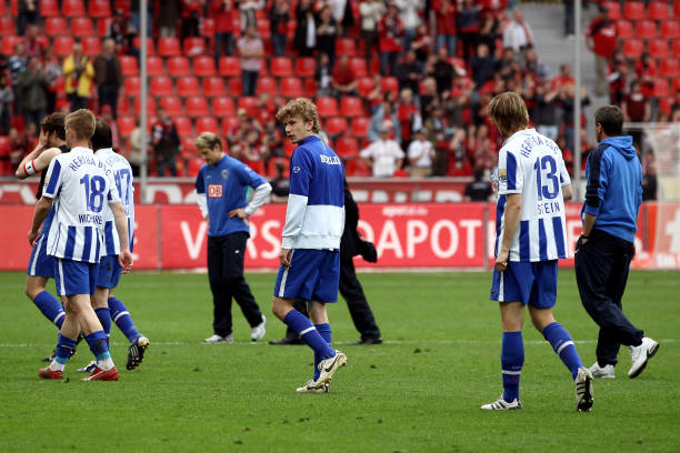 恒大足球亚洲杯夺冠,中国足球迎来历史性突破