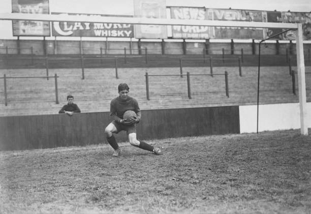 C罗最新女儿贝拉:母亲身份引发热议