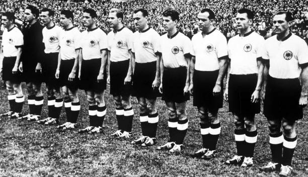 欧冠爆冷!曼城1-3不敌里昂止步八强