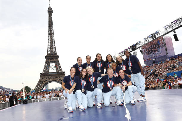 2024巴黎奥运会羽毛球决赛直播:巅峰对决,谁将问鼎?