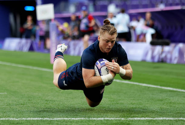 美国男排横扫意大利,强势晋级半决赛