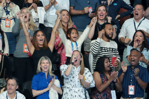 五环标志的设计细节:如何体现奥林匹克运动的核心理念?