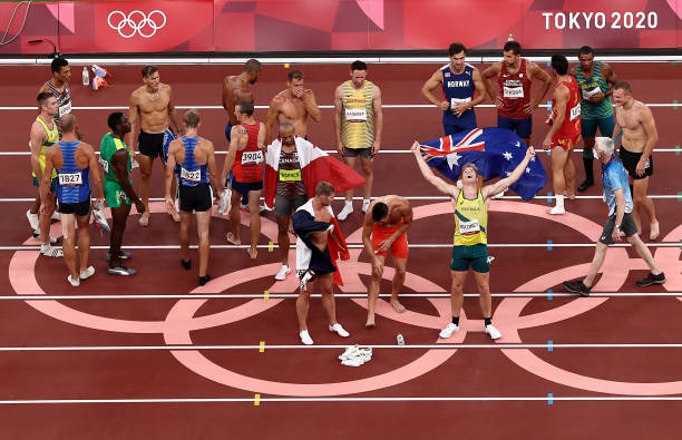 菲尔普斯身材的进化:从青少年选手到奥运传奇的体型变化