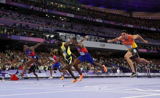 豪门夫妇的日常:郭晶晶霍启刚综艺专访精彩片段