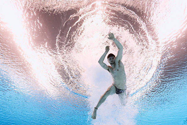 田径比赛,不仅是速度的较量,更是意志的比拼!?