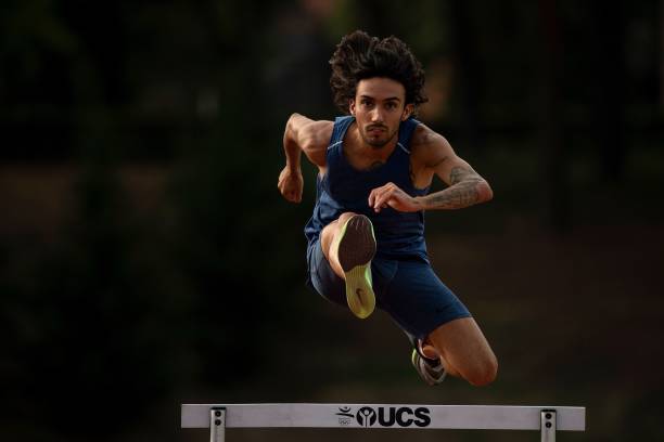 短跑名将的巅峰对决:速度与激情的碰撞