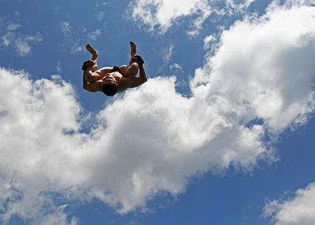 苏炳添在暨南大学的新角色:研究生导师与体育科研推动者