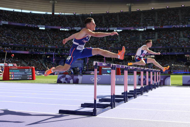 想成为跳远二级运动员?这些标准你必须知道