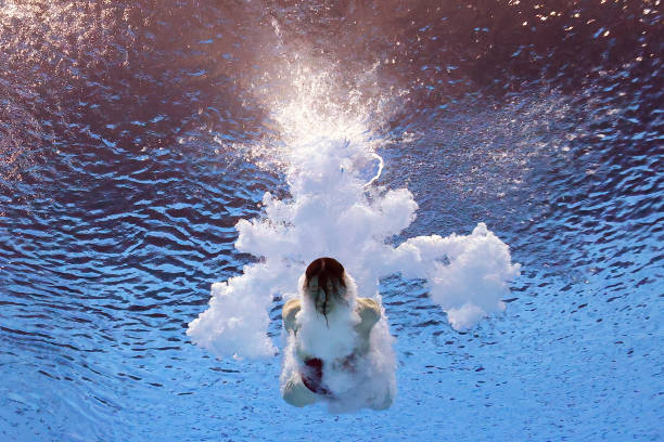 孙杨女儿出生时间终于揭晓,一家三口幸福满满