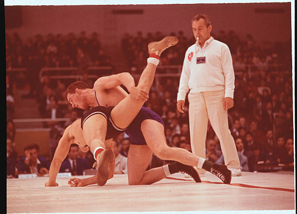 跳水赛场上的泪水:陈芋汐银牌背后的故事