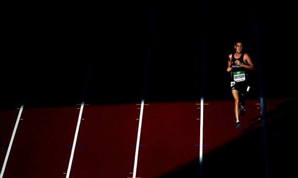 波琳娜·帕费年科:突破极限的跳高传奇