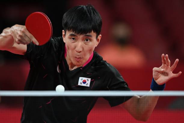 搓球技术全解析:如何在比赛中制造旋转和变化