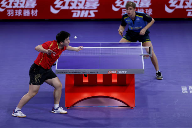 乒乓球双打规则:换位、发球顺序与战术配合要点