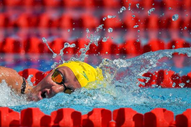 上海游泳教练收费行情:如何选择性价比高的教练