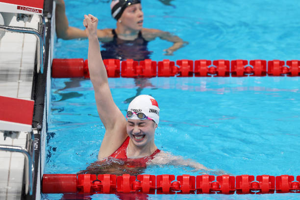 不同级别的游泳教练证考试内容有何区别?