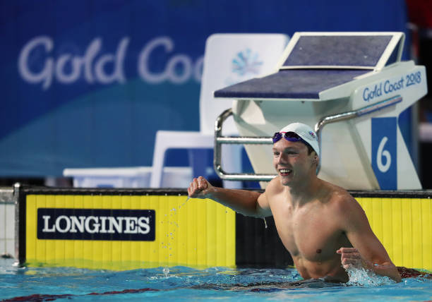 游泳合格成绩标准详解:各级别要求一览