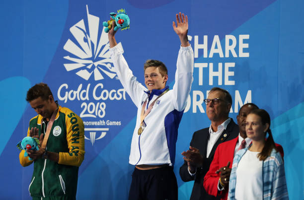 如何检测和修复充气游泳池的漏气问题?