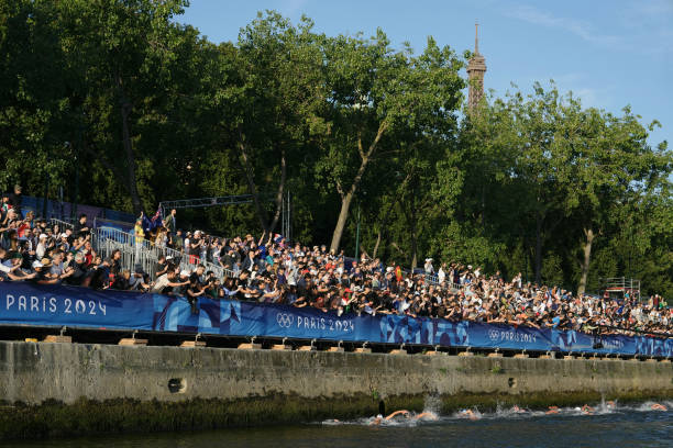 游泳馆私教课程全解析:从入门到精通的训练指南