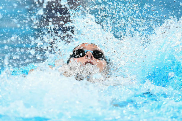 游泳课上的囧事:那些让我想放弃的瞬间