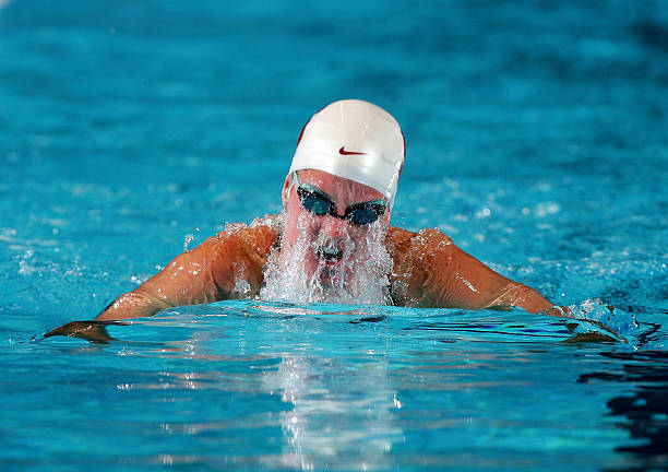 游泳对腰间盘突出的康复作用:女性专属指南