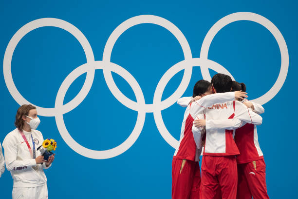 蛙泳腿部训练方法:提高游泳效率与速度