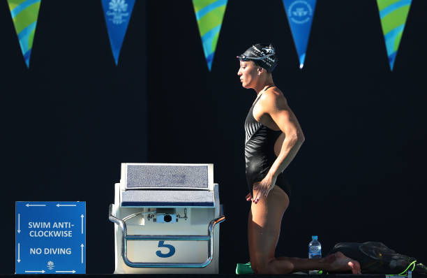 游泳圈放气全攻略:避免损坏的小窍门