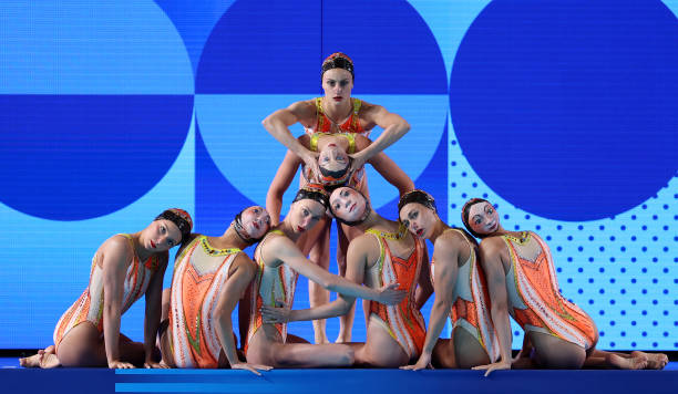 游泳爱好者必看:泳池中感染新冠的可能性有多大?