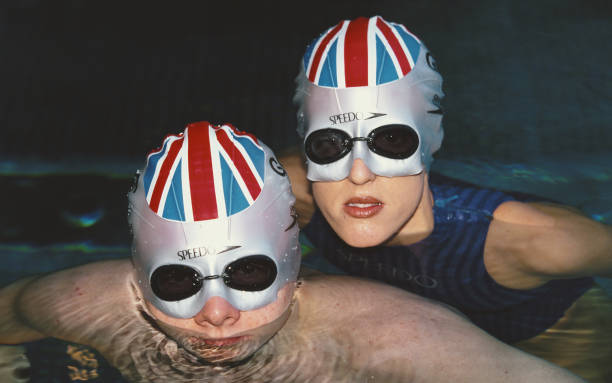 高效自由泳:从基础动作到进阶技巧的完整教学