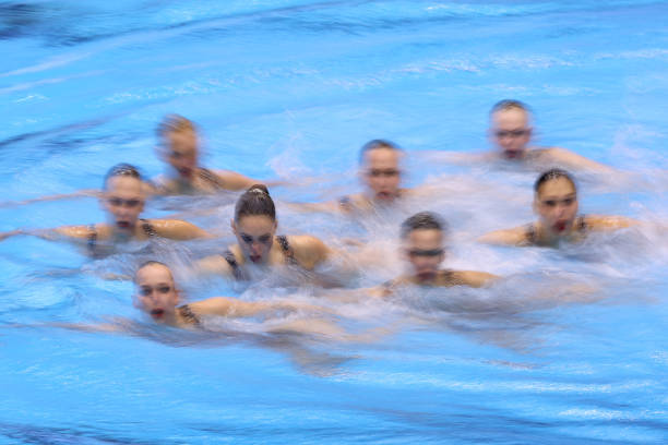 游泳时间选择指南:避开这些时段效果更佳