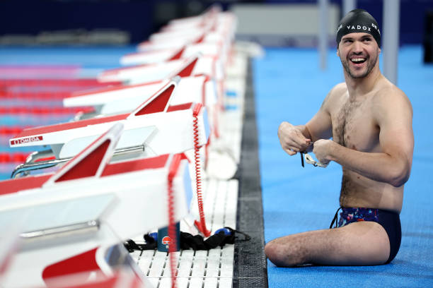 考取游泳教练证不再难!视频教程带你高效备考