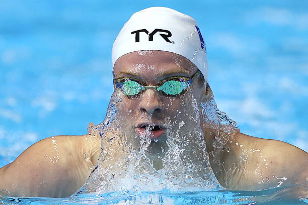 游泳合格标准详解:从入门到精通的全方位指南