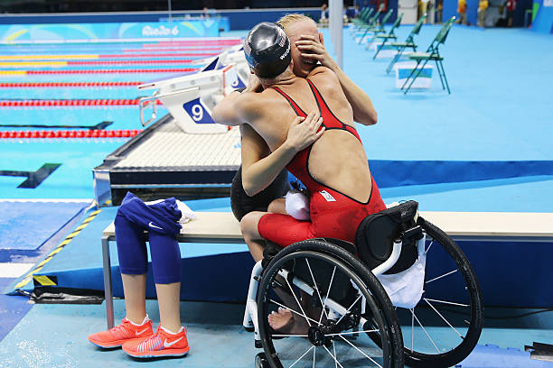 游泳教练薪资趋势:未来几年收入是否会增长?