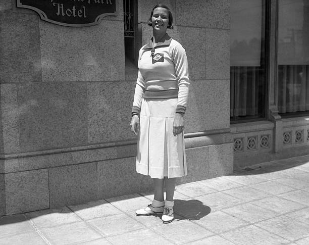 享受阳光还是担心晒伤?露天游泳池的优缺点分析