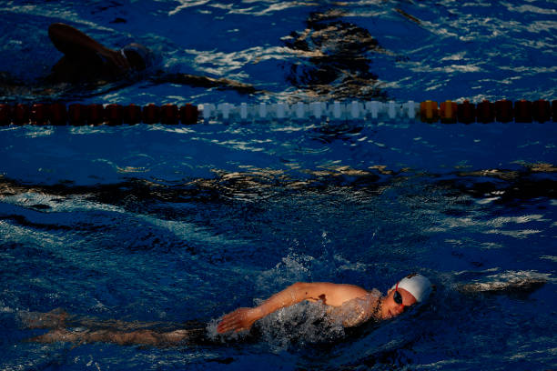 自由泳vs其他泳姿:为什么它特别适合女性锻炼