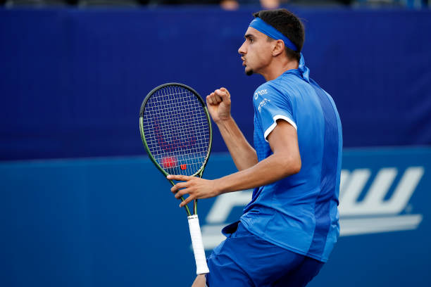 网球比赛规则解析:几局几胜决定最终胜负