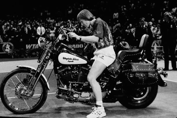 德约科维奇:网球场上最帅气的王者