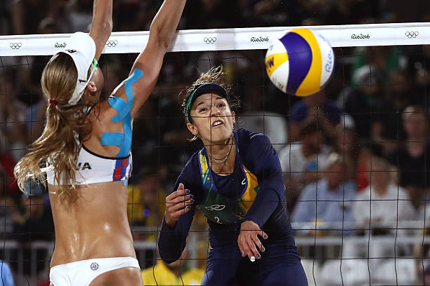 国际排球比赛一局的时间限制是多少?