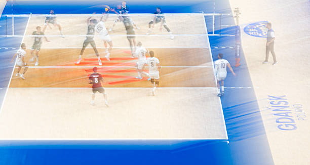 龚翔宇与队友互动花絮视频,女排团队氛围超暖