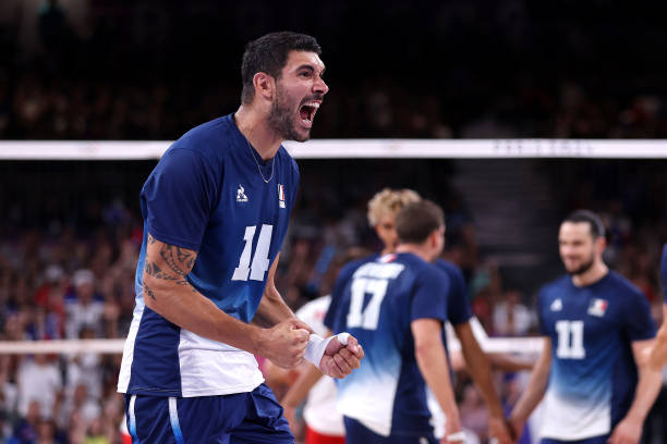 排球常见错误及纠正方法:避免练习中的误区