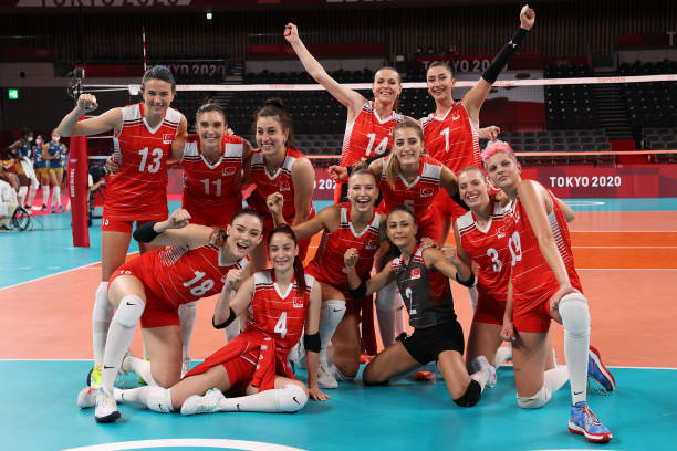 从装备角度切入,这是一个非常实际的新手需求点